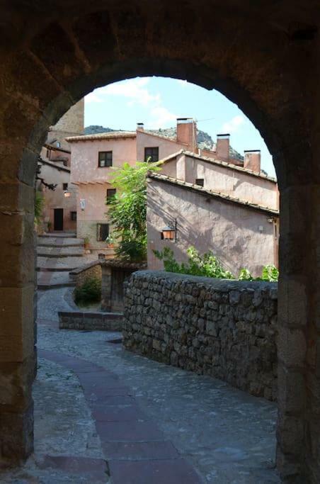 Apartamento Portal Del Agua Albarracín Exterior foto