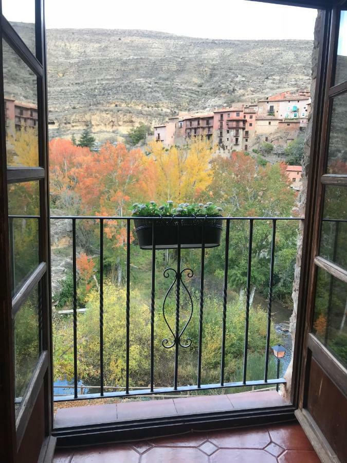 Apartamento Portal Del Agua Albarracín Exterior foto