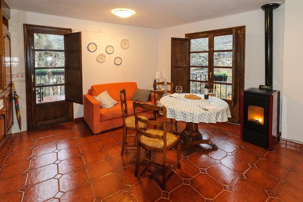 Apartamento Portal Del Agua Albarracín Exterior foto